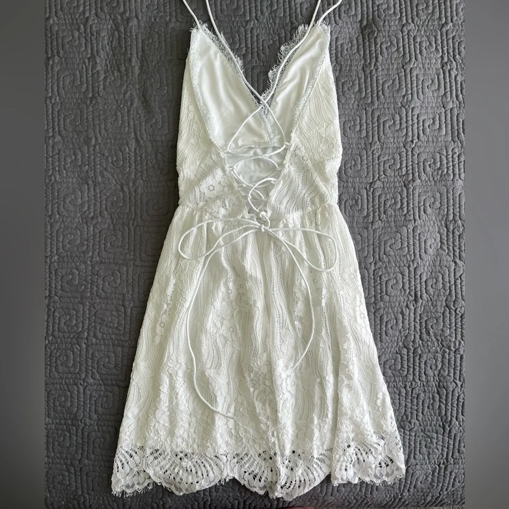 Aooksmery White Lace Dress - Picture 4 of 5